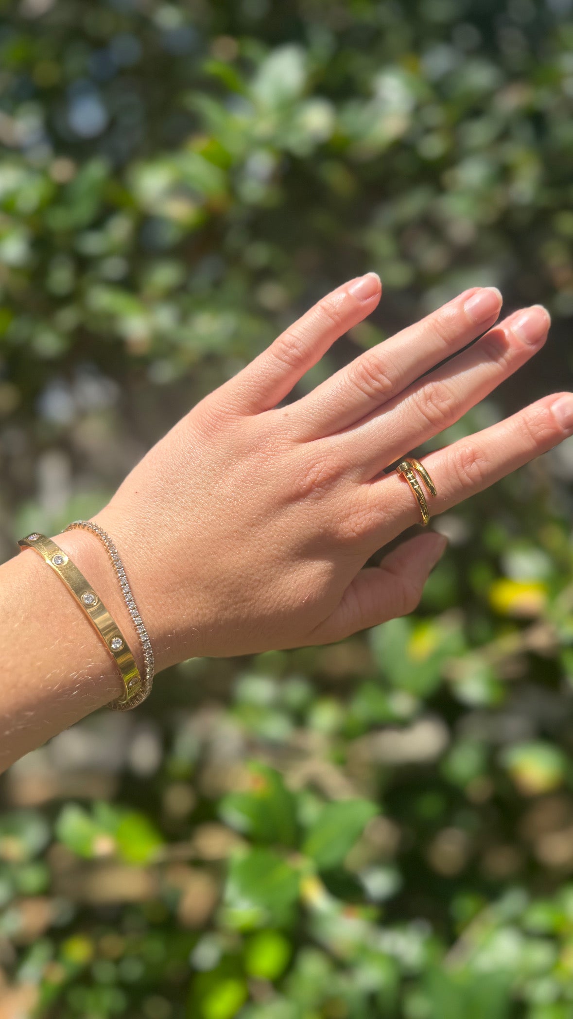 Nail Ring