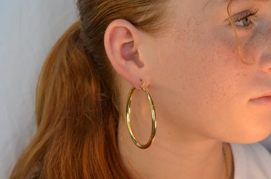 Medium Classic Gold Hoops