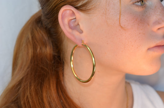 Classic Gold Hoop