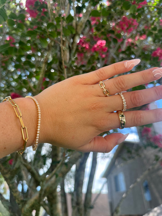 Daphne Paper Clip Ring