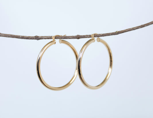 Medium Classic Gold Hoops